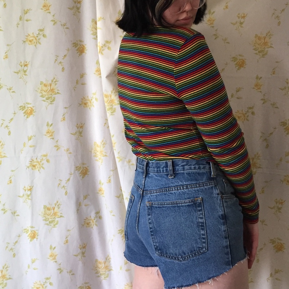 VINTAGE MOM SHORTS